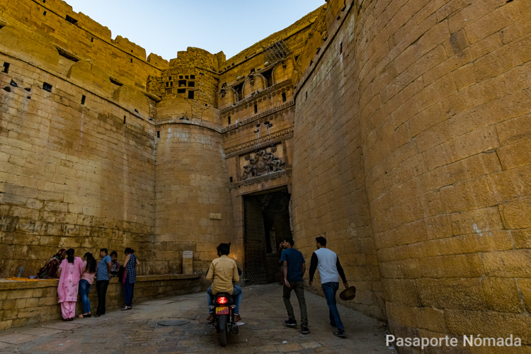 entrada al fuerte de jaisalmer