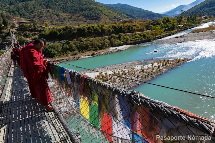 el puente tibetano mas largo de butan