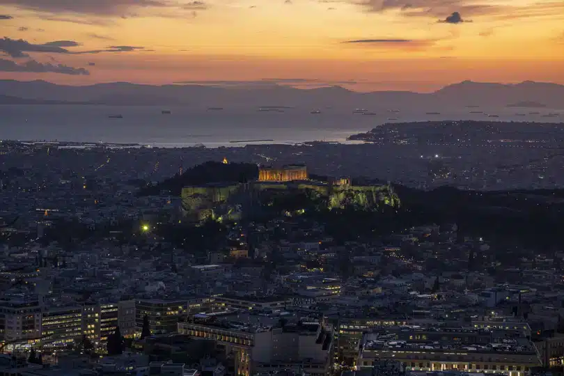 atenas en 3 dias colina de licabeto