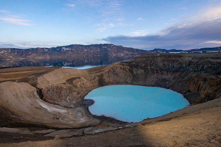 Cráter Viti en la caldera de Askja