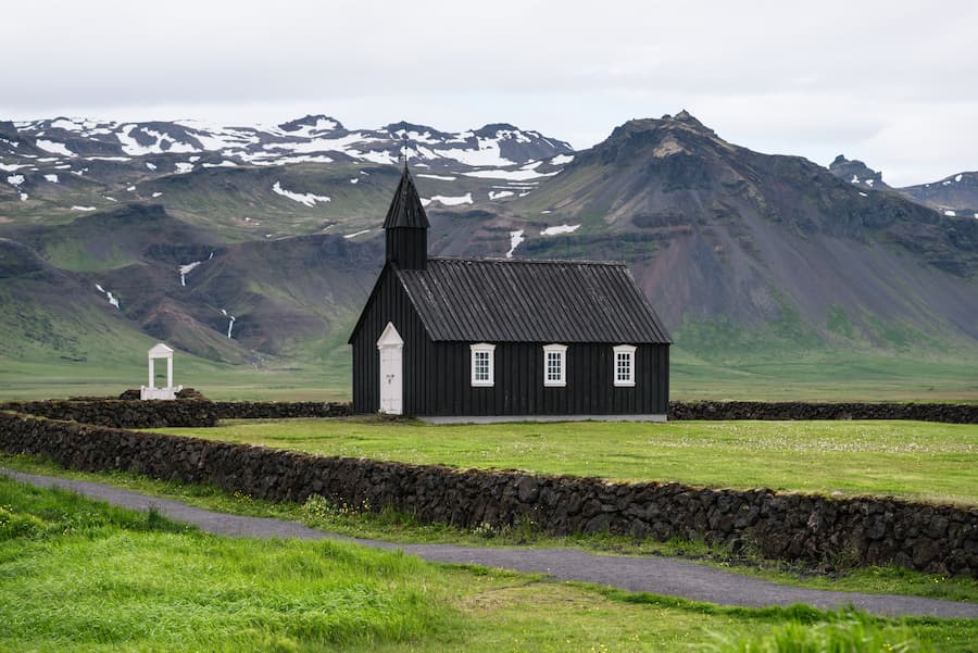 Iglesia al sur de la península de Snaefellsnes