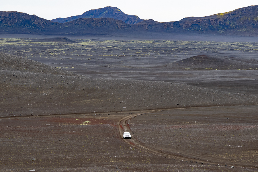 4x4 circulando por las tierras Altas de Islandia