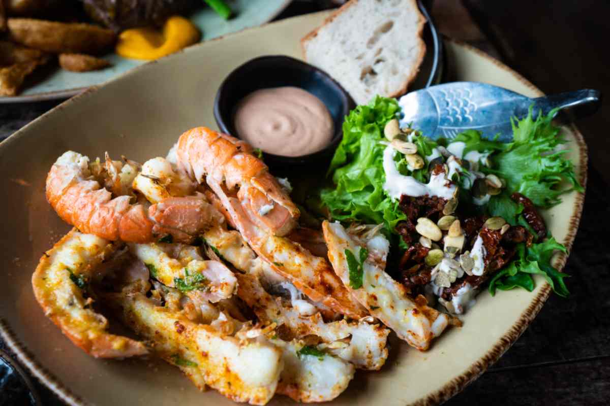 Gastronomia Islandia pescado y langostas