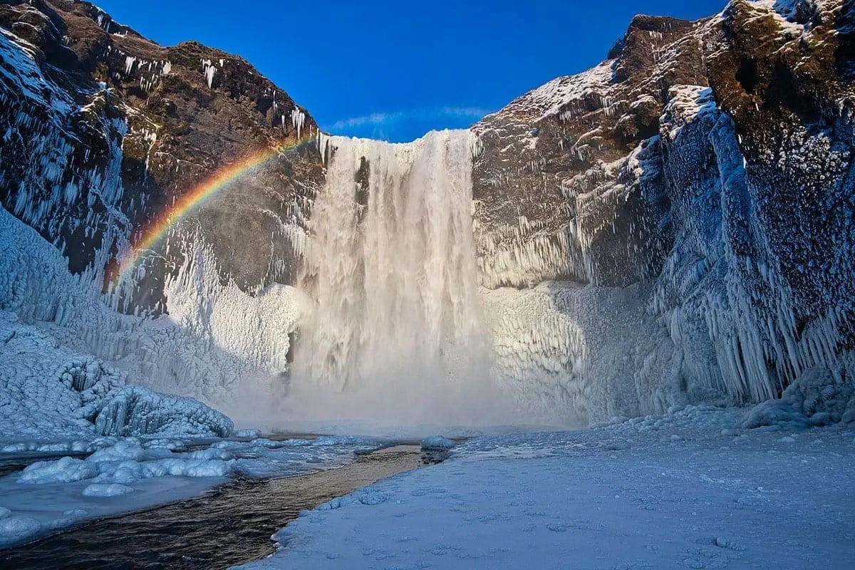 Skógafoss en invierno