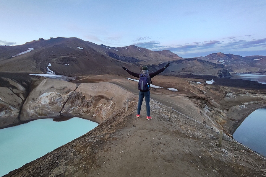 Caldera de Askja con el cráter Viti y Öskjuvatn