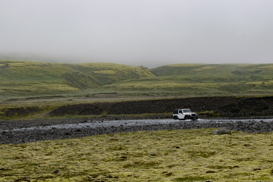 Vado del río Geirlandsá cerca de Fagrifoss en la F206